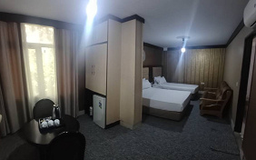 Bolvar Hotel Tehran