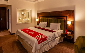 Double Suite Bozorg Park Hayat Hotel Mashhad