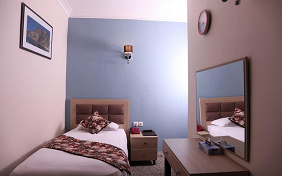 Hali Hotel Tehran