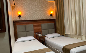 Kakh Ziba Hotel Tehran
