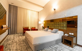 Sei Noor Hotel Mashhad