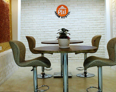 Aram Inn Tehran 4