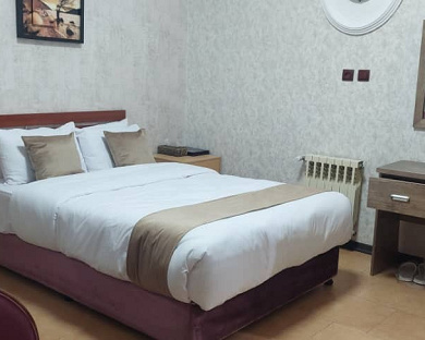 Arman Hotel Tehran 19