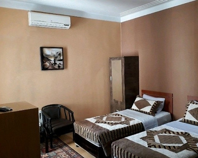 Arman Hotel Tehran 9
