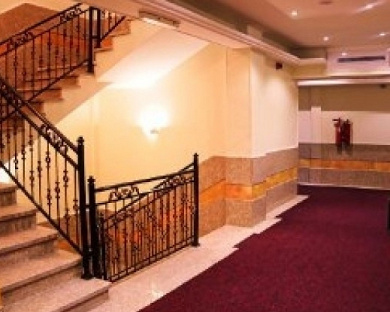 Ati Hotel Mashhad 13