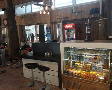 Baloot Hotel Tehran 4