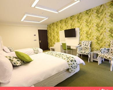 Baloot Hotel Tehran 17
