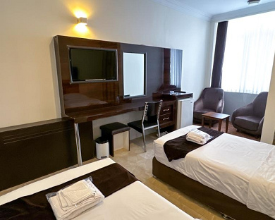 Bolour Hotel Tehran 35