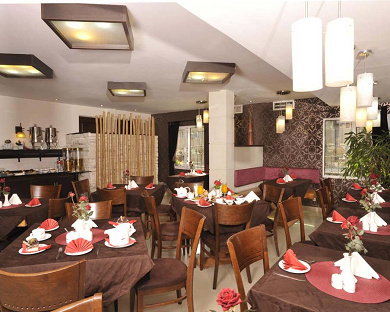 Elyan Hotel Tehran 4