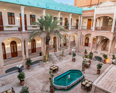 Emarat Maloukaneh Boutique Tehran 7