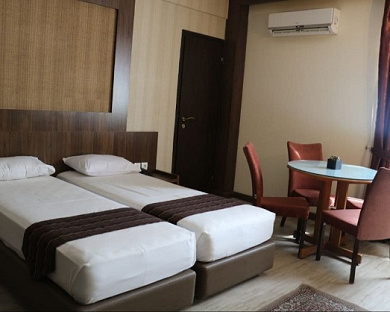 Enghelab Hotel Tehran 6