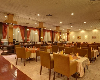 Enghelab Hotel Tehran 11