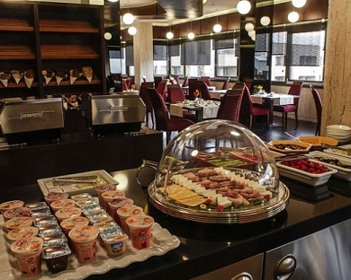 Eskan Alvand Hotel Tehran 17