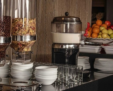 Eskan Alvand Hotel Tehran 18
