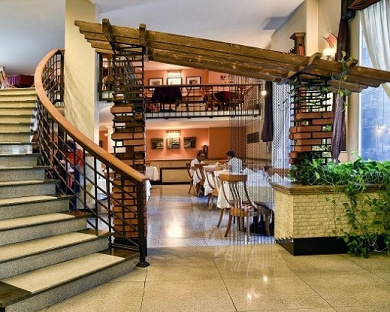 Eskan Hotel Tehran 8