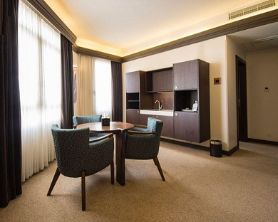Eskan Alvand Hotel Tehran