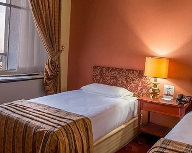 Esteghlal Hotel Tehran 19