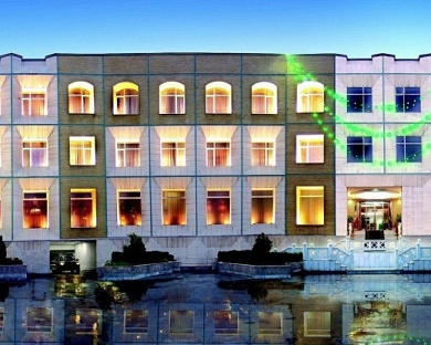 Ghasr Al Ziafeh Hotel Mashhad 44