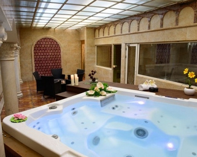 Ghasr Talaee Hotel Mashhad 33