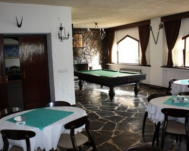 Jahangardi Shemshak Hotel Tehran 13