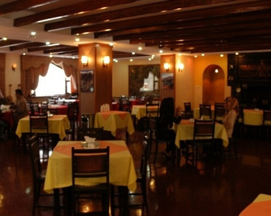 Jahangardi Shemshak Hotel Tehran 25
