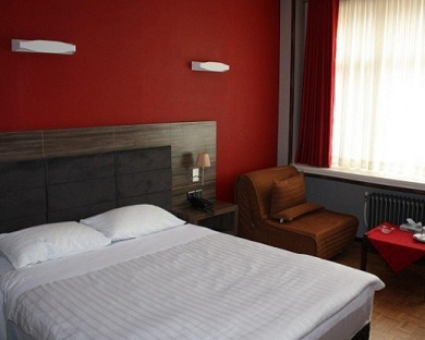 Jahangardi Shemshak Hotel Tehran 35