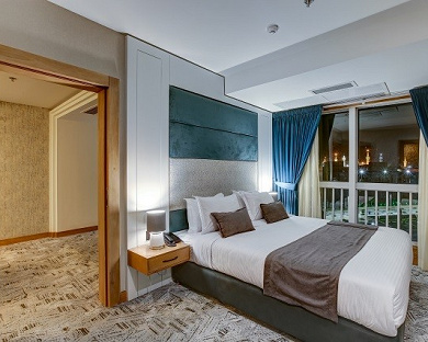Khorshid Hashtom Hotel Mashhad 9