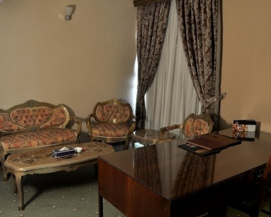 Laleh Hotel Tehran 36