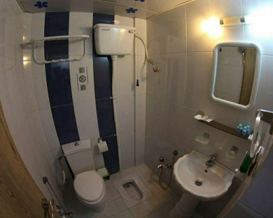 Marmar Hotel Mashhad 9