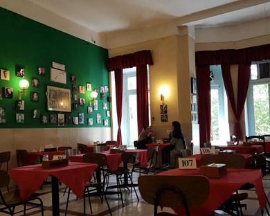 Naderi Hotel Tehran 18