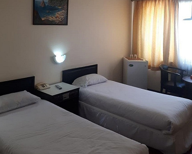 Naderi No Hotel Tehran 35