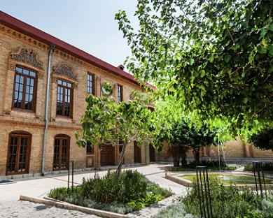 Nezamiyeh Traditional Residence Tehran 18