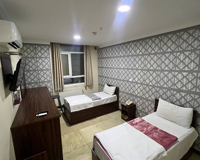 Nikan Mehr Inn Tehran 2