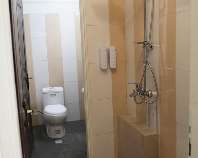 Persian Plaza Motahari Traveler House Tehran 1