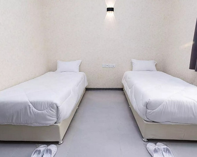 Pirooz Hotel Tehran 16