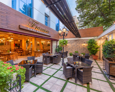 Ghasr Talaee Hotel Mashhad 8