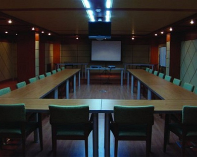 Ramtin Hotel Tehran 1