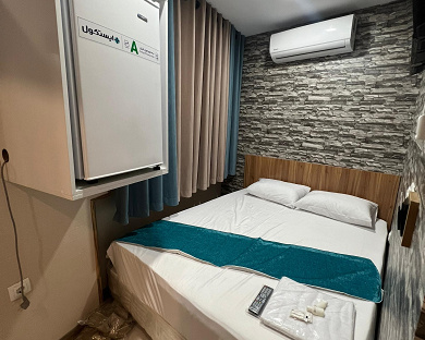 Roz Inn Tehran 1