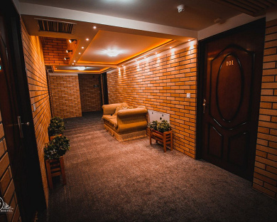 Rozham Hotel Tehran