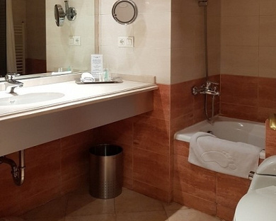 Sepehr Apartment Hotel Tehran 8