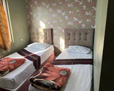 Sepidar Hotel Tehran 17