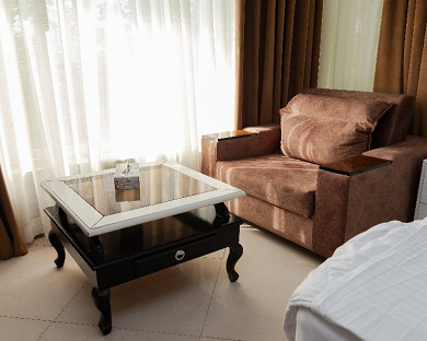 Shiyan Motel Tehran 40