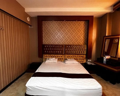 Simorgh Hotel Tehran 3