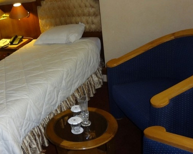Simorgh Hotel Tehran 21