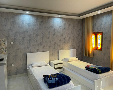 Sonnati Takht-e Jamshid Hotel Tehran 6
