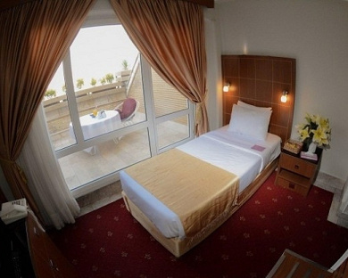 Tara Hotel Mashhad 29