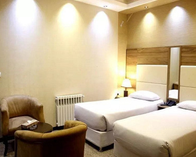 Varzesh Hotel Tehran 27