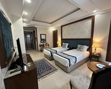Wisteria Hotel Tehran