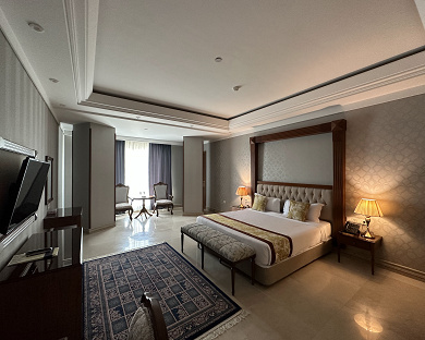 Wisteria Hotel Tehran 38